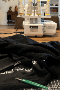 HOME 54 sewing and locking of custom menswear JJAYCE